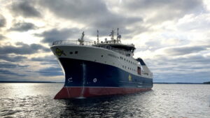 Анонс: Церемония поднятия государственного флага Российской Федерации на крупнотоннажном траулере-процессоре «Норвежское море»