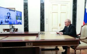 Президент России предложил дополнительные меры господдержки отечественных предприятий