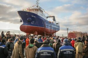 Инвестиционные проекты по строительству судов рыбопромыслового флота и рыбоперерабатывающих заводов продлены на два года