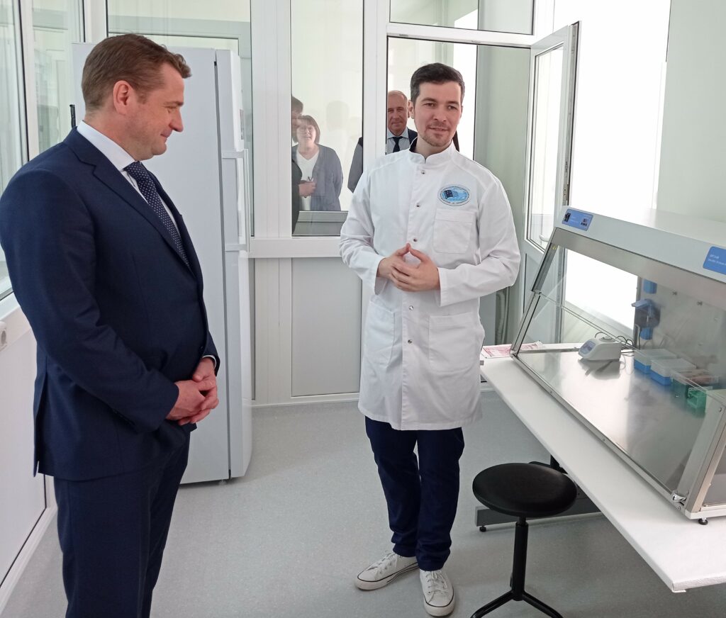 Руководитель Росрыболовства посетил филиал ВНИРО в Санкт-Петербурге и отметил важность новых направлений исследований в области генетики и селекции