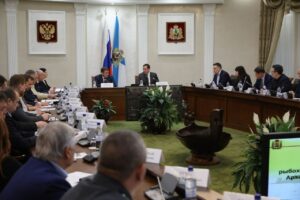 Глава Росрыболовства принял участие в заседании рыбохозяйственного совета Архангельской области: обсуждены меры обеспечения стабильной работы отрасли