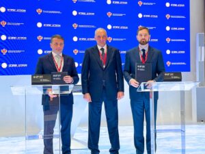 ПМЭФ-2022: Росрыболовство и Федеральное агентство по делам национальностей подписали соглашение о сотрудничестве