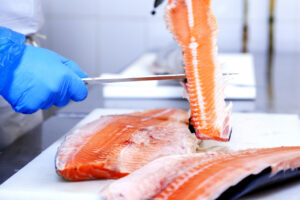 В России растет производство семги, форели, осетров и морепродуктов