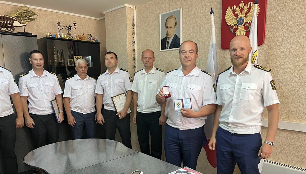 Инспекторам рыбоохраны Нижегородской области вручена ведомственная награда Росрыболовства и ключи от снегохода