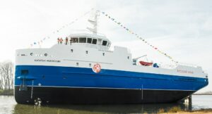 На пути к обновлению флота: еще один краболов спущен на воду