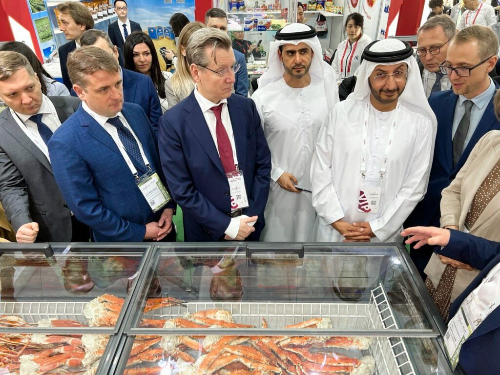 Глава Росрыболовства принял участие в открытии национального стенда на крупнейшей выставке пищевой промышленности Gulfood