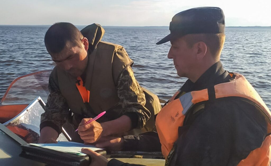 Свердловский отдел рыбоохраны принял участие в охране сиговых на Ямале