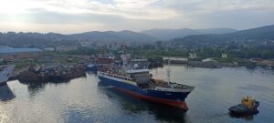 Дальневосточный флот пополнился еще одним новым судном-краболовом: работа в море – эффективность и безопасность