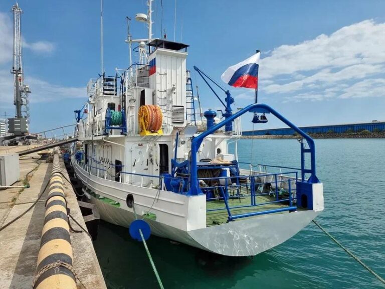 Для решения важных задач – соответствующее имя: научно-исследовательское судно для развития промысла в Азовском и Черных морях названо в честь Олега Бетина
