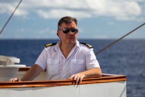 Поздравляем с 55-летием со дня рождения капитана учебно-парусного судна «Крузенштерн» Михаила Еремченко