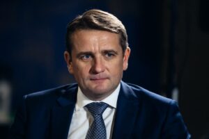 Поздравление руководителя Федерального агентства по рыболовству Ильи Шестакова с 95-летием Дальрыбвтуза