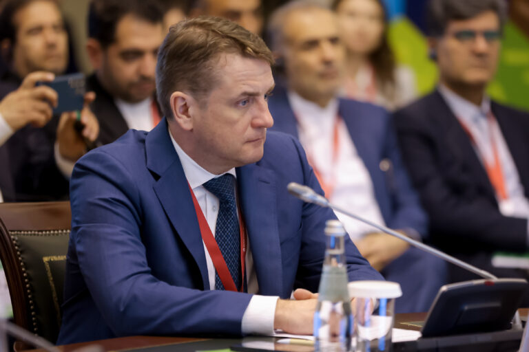 Илья Шестаков: 80% молоди обитающего в Каспийском море русского осетра выращено на рыбоводных заводах