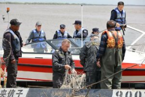 Сотрудничество России и Китая повышает эффективность борьбы с браконьерством: стороны провели очередной совместный рейд на реке Амур