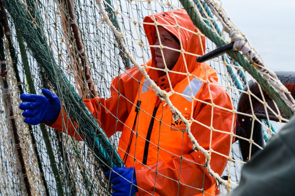 Российские рыбаки добыли порядка 3,2 млн тонн водных биоресурсов
