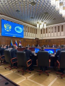 Илья Шестаков: российские рыбаки добыли 335,5 тыс. тонн тихоокеанских лососей, страна полностью обеспечена красной рыбой