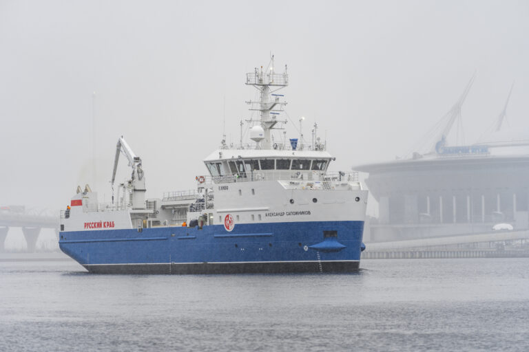 Дальневосточный промысловый флот пополнил новый краболов «Александр Сапожников»