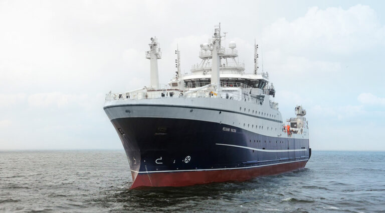 Охотоморская экспедиция: освоено свыше 80 тыс. тонн тихоокеанской сельди