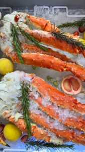 Дмитрий Патрушев и Илья Шестаков ознакомились с российской экспозицией на крупнейшей международной выставке пищевой промышленности Gulfood–2026