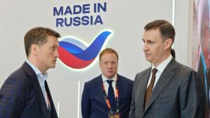Дмитрий Патрушев осмотрел российскую экспозицию на международной выставке Gulfood 2026