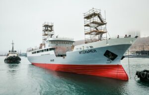 Восточная верфь ОСК спустила на воду краболов “Ительмен” проекта 03141