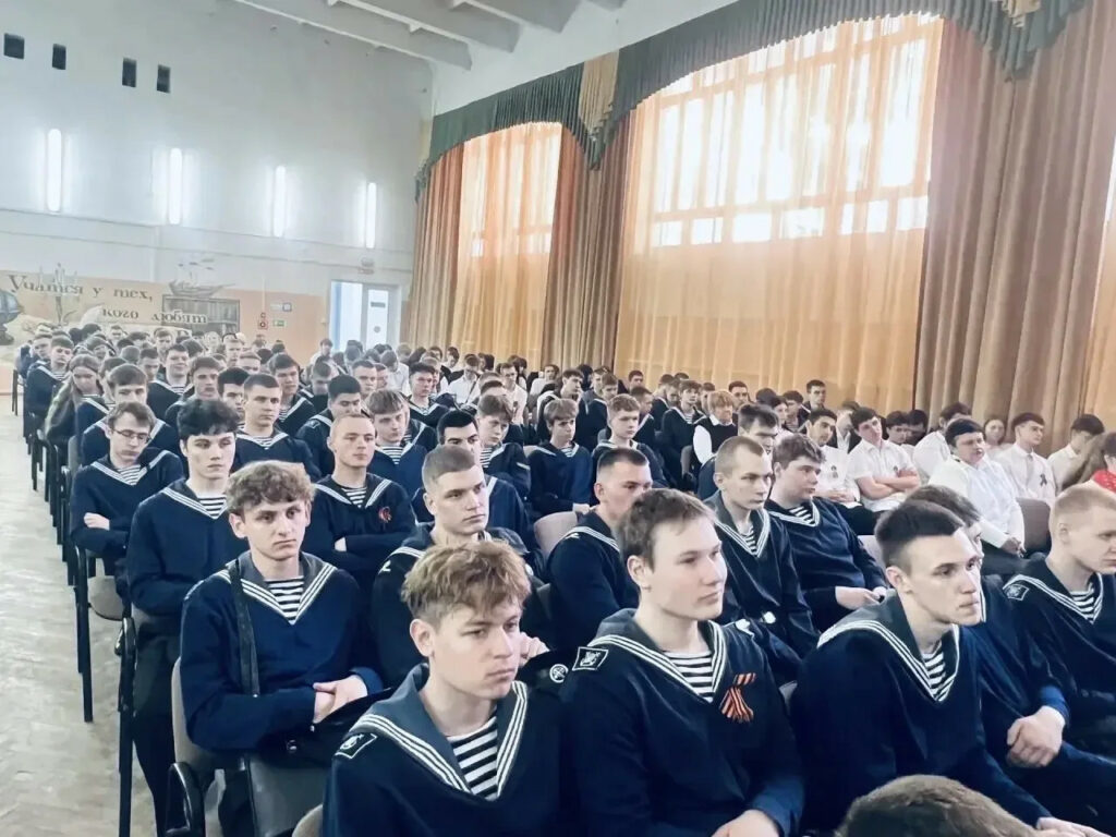 Хорошим студентам — верфи и форумы