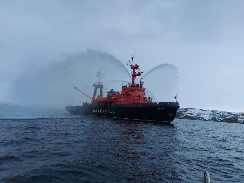Спасательный морской буксир Росрыболовства «Микула» принял участие в совместных учениях поисково-спасательных сил Северного Флота ВМФ России