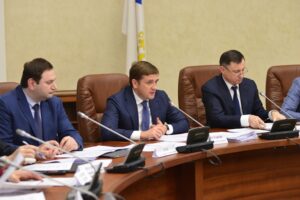 Рабочая группа под председательством Ильи Шестакова рассмотрела поправки в Закон о рыболовстве (Москва, 5 февраля 2016 г.)