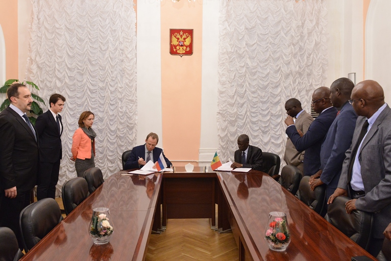 Россия и Сенегал договорились развивать сотрудничество области рыбохозяйственной науки и аквакультуры