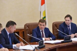Под председательством Ильи Шестакова прошло заседание рабочей группы по нормативно-правовому регулированию в сфере рыбного хозяйства и аквакультуры (Москва, 2 марта 2017 г.)