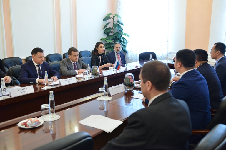 Илья Шестаков провел встречу с представителями бизнеса Китая (Москва, 11 апреля 2017 г.)