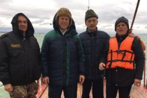 Василий Соколов посетил рыболовецкий колхоз «Красный моряк» (Новосибирская область, 21 сентября 2017 г.)