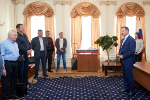 Росрыболовство и рыбаки Северного бассейна заключили договоры по инвестквотам на строительство флота (Москва, 24 мая 2018 г.)