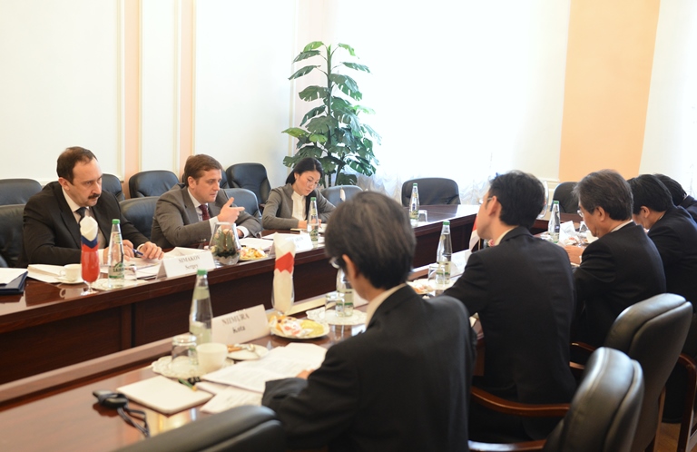 Глава Росрыболовства встретился с Послом Японии