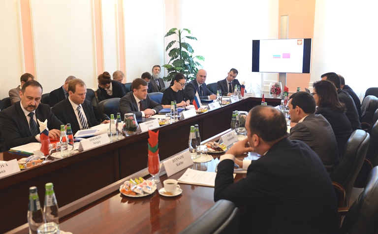 В Москве начала работу третья сессия Российско-Марокканской комиссии по рыболовству