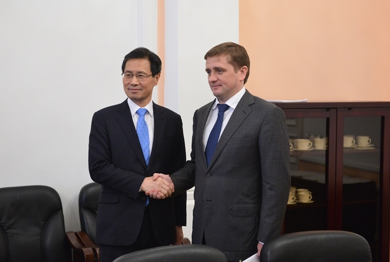 Илья Шестаков провел встречу с Послом Республики Корея в России Пак Ро Бёком