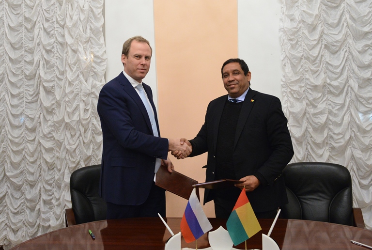 Россия и Гвинея-Бисау договорились о расширении сотрудничества между двумя странами в области рыбного хозяйства