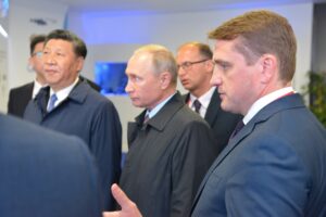 Владимир Путин посетил павильон Росрыболовства на IV Восточном экономическом форуме