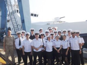 Барк «Седов» продолжает навигацию