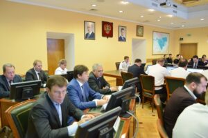 Илья Шестаков провел оперативное совещание