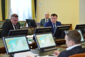 Штаб охотоморской путины: рыбаки освоили более 1 млн тонн минтая и сельди