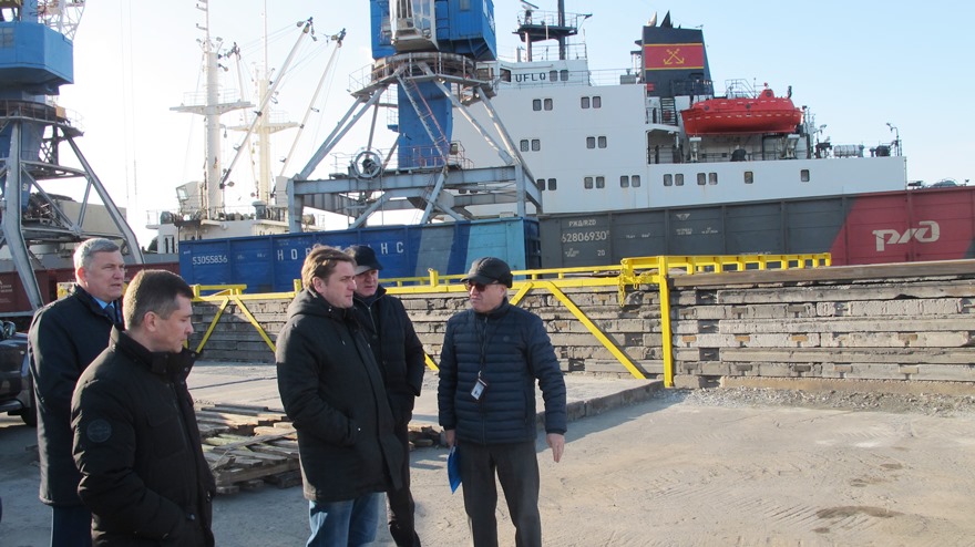 Владивостокский порт восстанавливает специализацию по обработке рыбных грузов