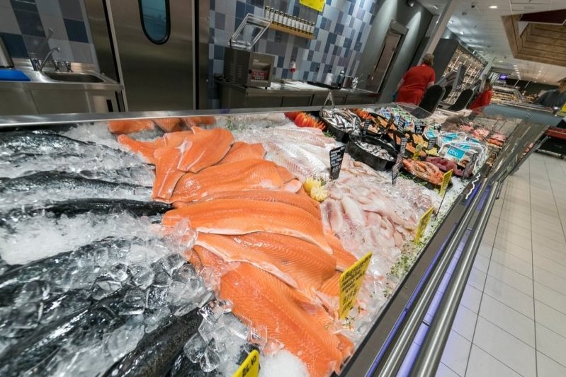 Рыбные ряды: на прошлой неделе оптовые цены на рыбу в основном снижались