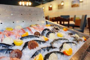 Рыбные ряды: на Дальнем Востоке снизились оптовые цены на минтай под влиянием поставок с промысла