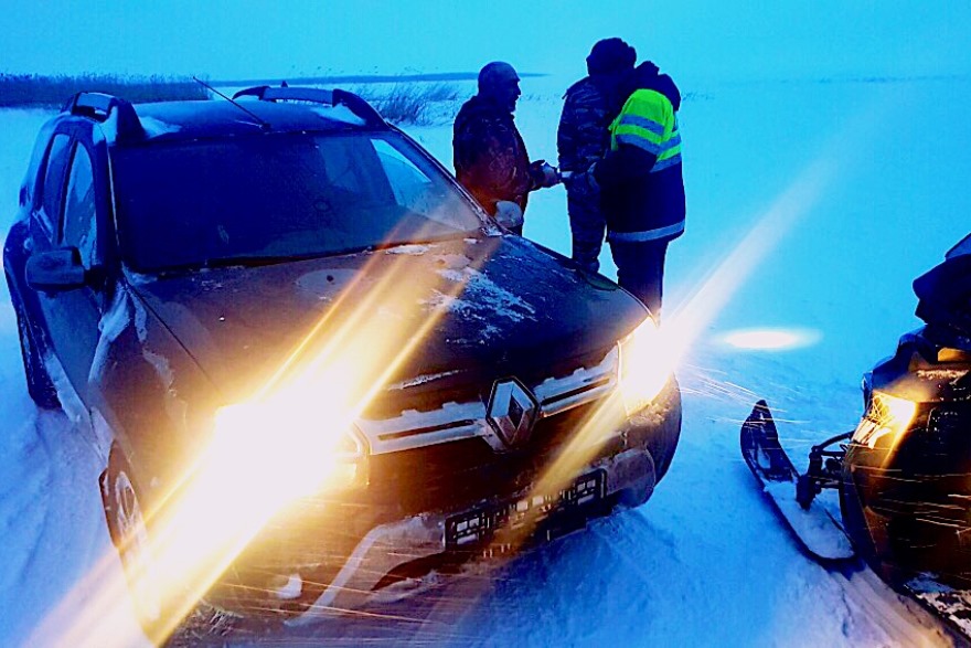 В Волховском районе Ленинградской области штрафуют за выезд на лед