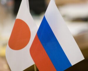 Россия и Япония согласовали условия промысла морской капусты японскими рыбаками у российского о. Сигнальный (Малые Курилы)