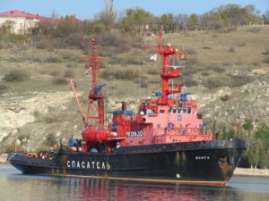 В Севастополь перебазирован морской спасательный буксир «Пурга»