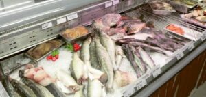 С начала июля оптовые цены на основные виды мороженой рыбы сохраняют стабильность или снижаются