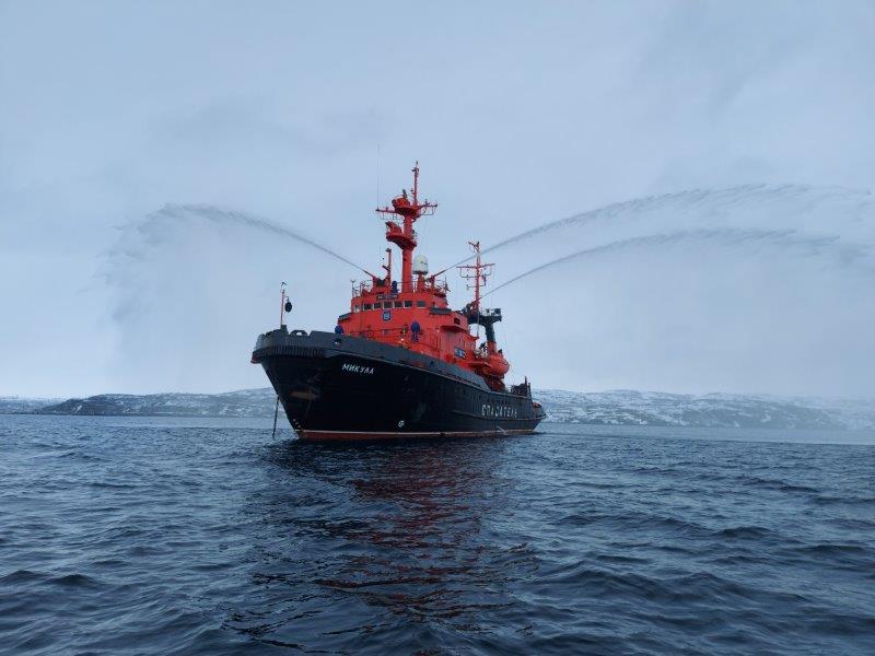 Спасательный морской буксир Росрыболовства «Микула» принял участие в совместных учениях поисково-спасательных сил Северного Флота ВМФ России