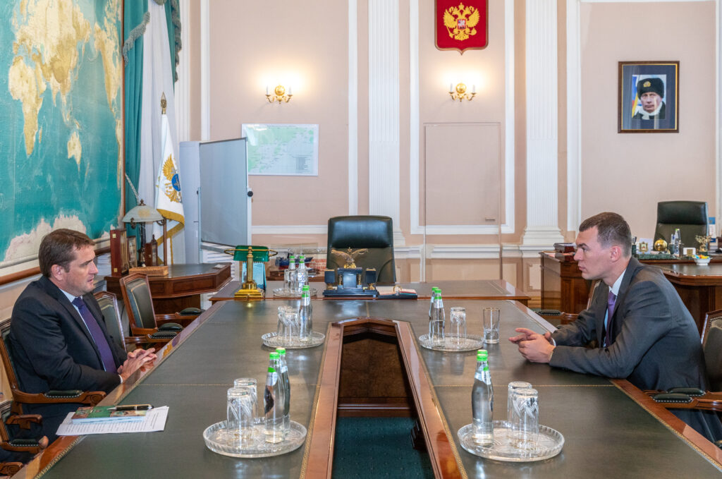 Сегодня в Росрыболовстве состоялась рабочая встреча руководителя Росрыболовства и ВРИО губернатора Хабаровского края