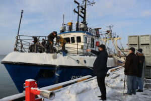 Западно-Балтийское теруправление провело учения по борьбе экипажа рыбопромыслового судна с обледенением